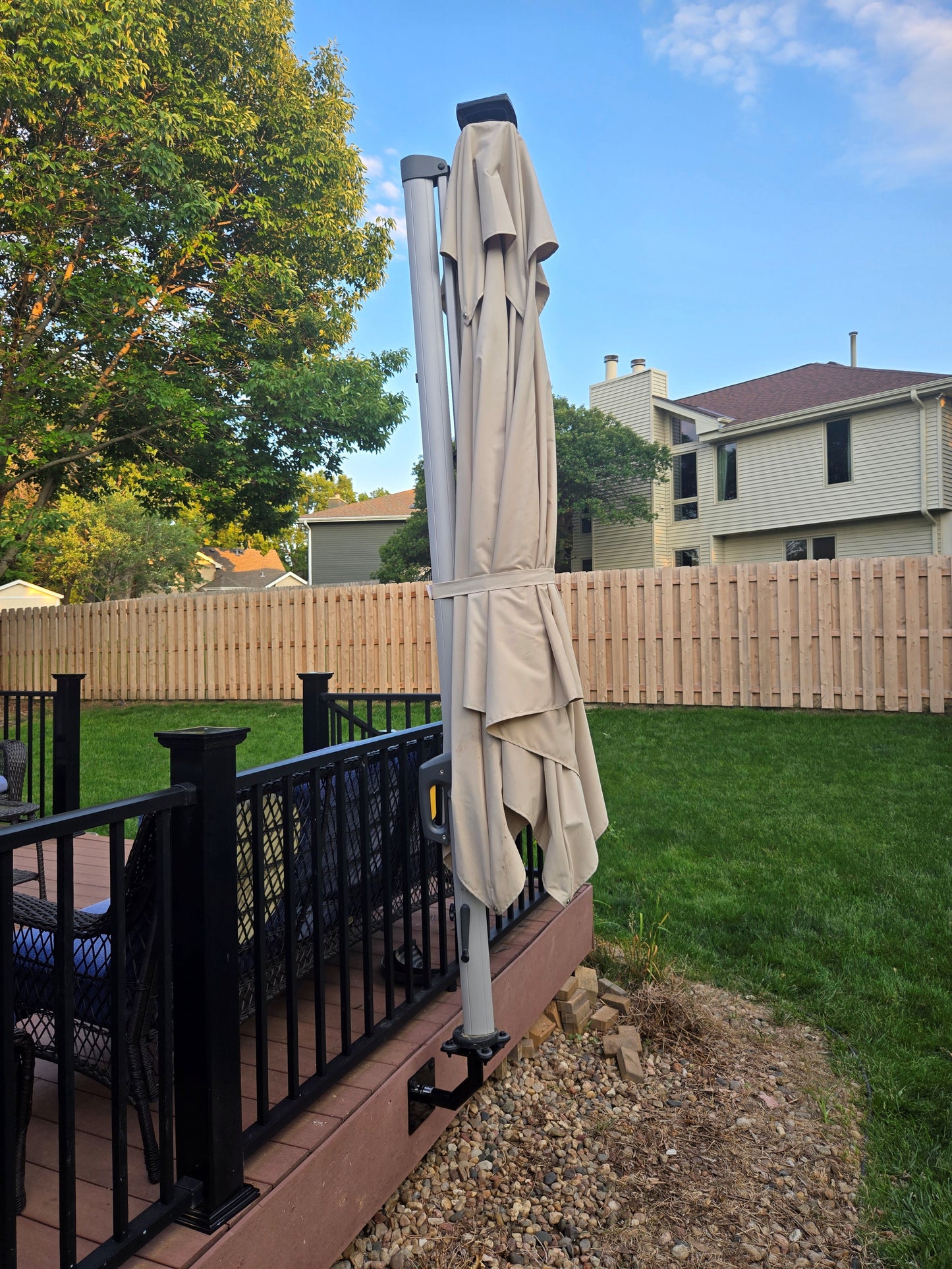 JEWLS HEAVY DUTY Deck Umbrella Mount - Fits Purple Leaf