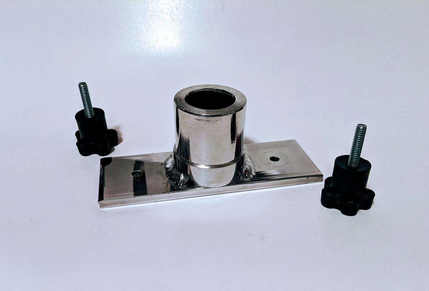 JEWLS 2" OD Grill Mount for Kuuma Grills