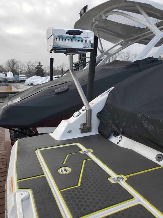 JEWLS Gunnel Grill Stanchion