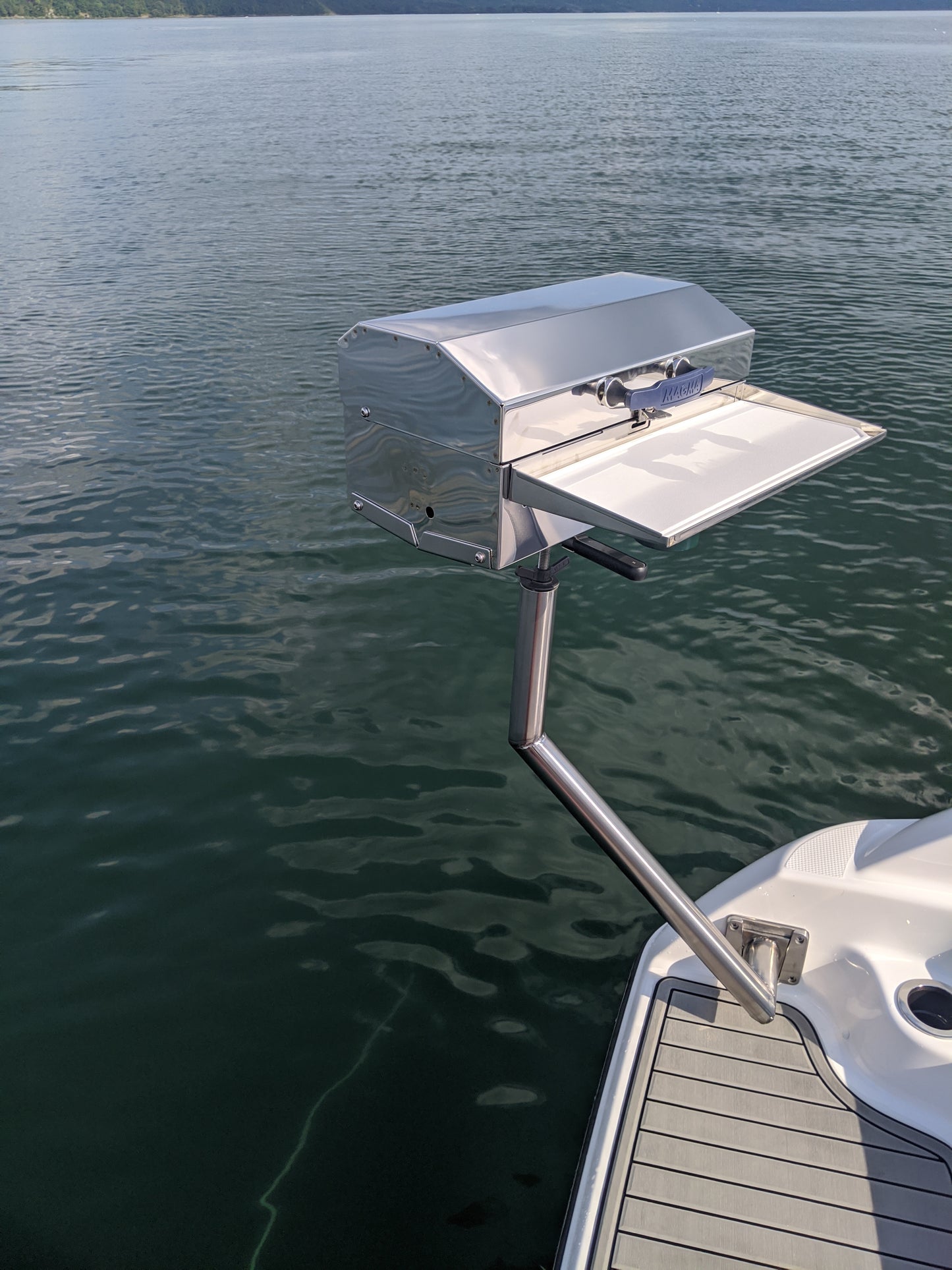 JEWLS Stainless Port Kuuma Grill Stanchion Package - Fits 2014+
