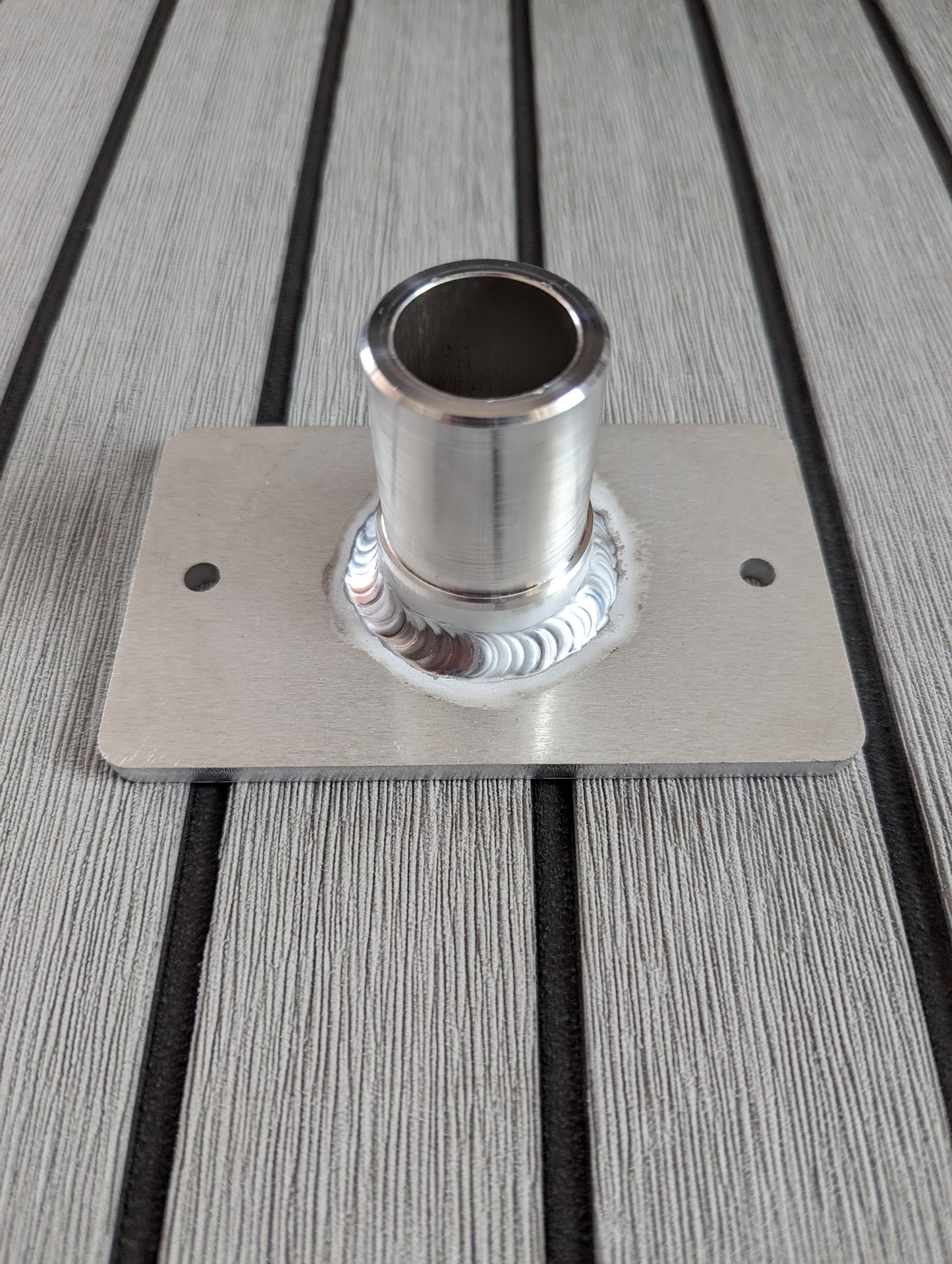 JEWLS 1.5" OD Grill Mount for Kuuma Grills